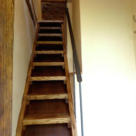 Characteristic Tuscan Flat * Lucchio