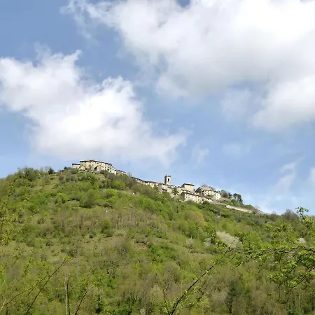 Characteristic Tuscan Flat 別荘 Lucchio